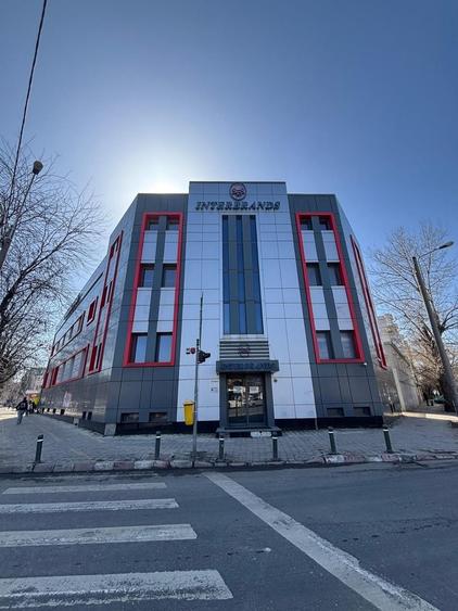 Birou, de 1,450 mp, în Viilor