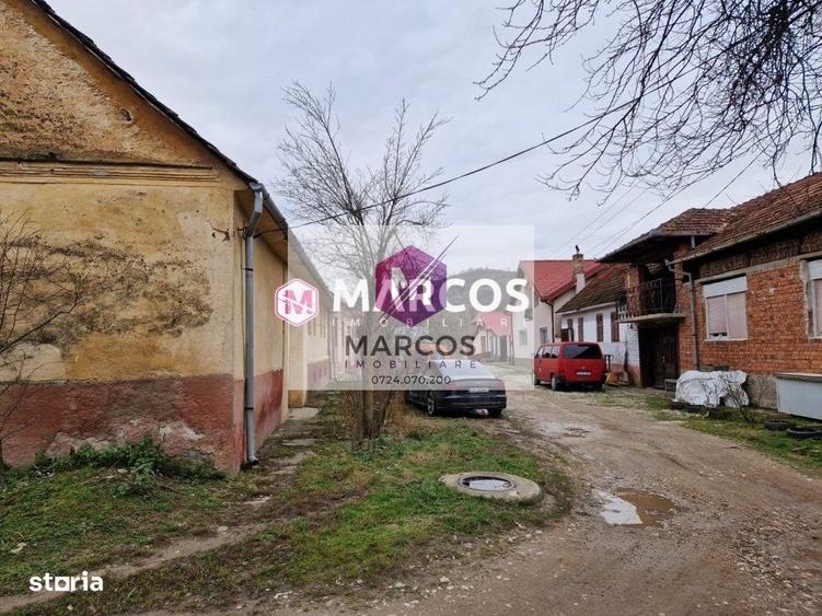 Casă cu 3 camere cu Teren 1000 Mp în Goruia