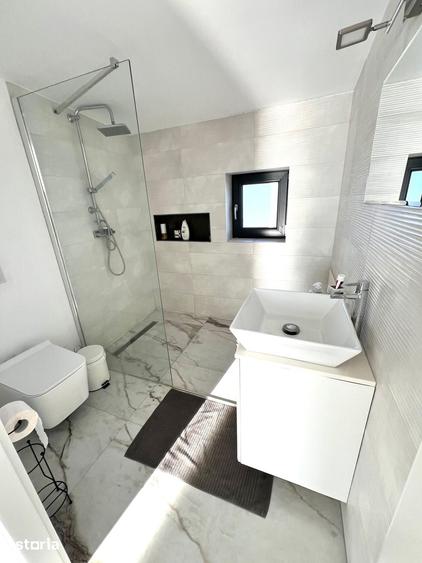 Casa moderna premium. 4 dormitoare, 4 bai,Panouri fotovoltaice+Baterie - 18