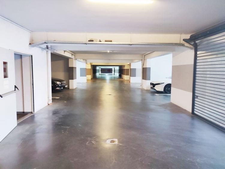Apartament cu priveliste frumoasa,in bloc nou,zona colinei - 11