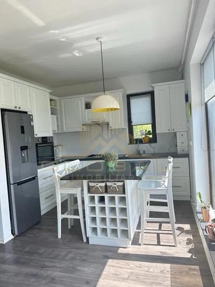 3 camere , 60 mp, 1 parcare , terasa ,Europa , zona str. Eugen Ionescu - 4