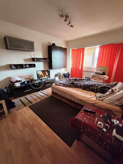 Etaj intermediar! Apartament 3 camere 76mp, Dacia - Bicaz, CT+AC, fara risc - 2
