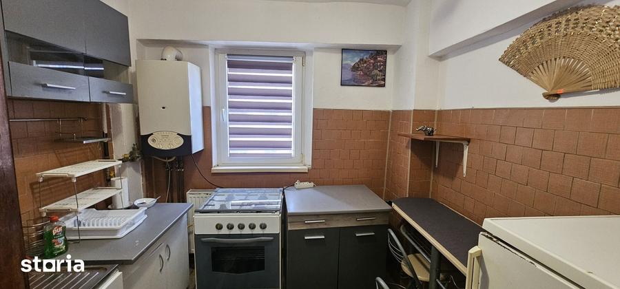 Apartament cu 2 camere în Florilor