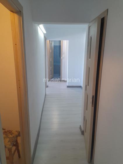 Super oferta apartament 3 camere decomandat