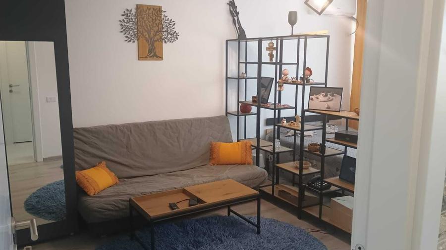Garsonieră decomandată în Berceni