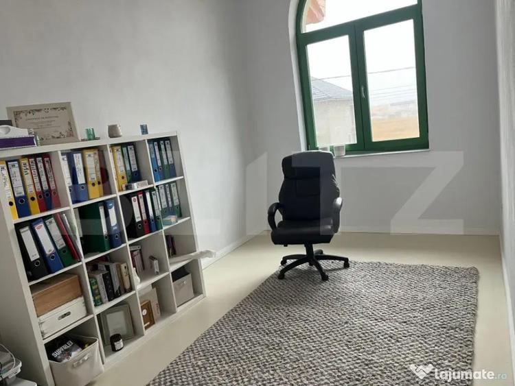 Casă cu 3 camere cu Teren 450 Mp în Central