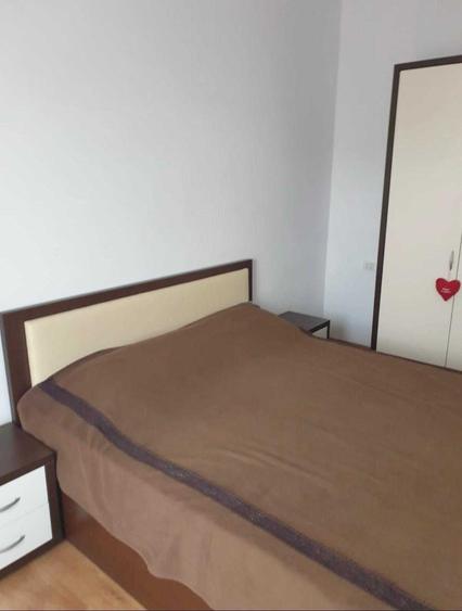 Apartament cu 2 camere decomandat în Palazu Mare