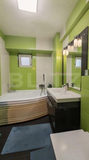 Apartament cu 3 camere decomandat, mobilat în Nufărul