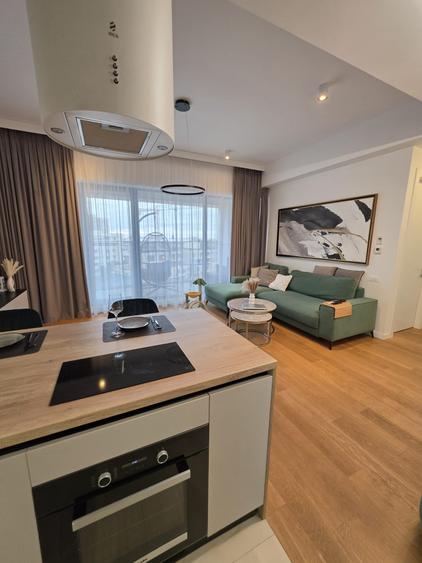 Apartament cu 2 camere semidecomandat în Barbu Văcărescu