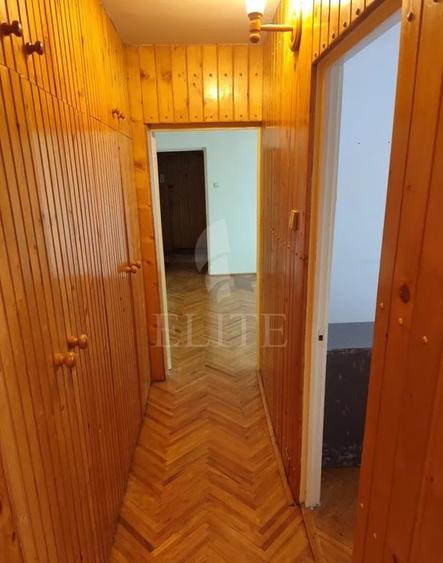 Apartament cu 3 camere semidecomandat, mobilat în Mănăștur
