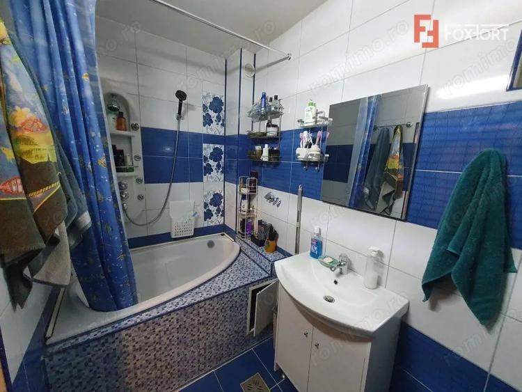 Apartament cu 2 camere decomandat, mobilat în Sinaia