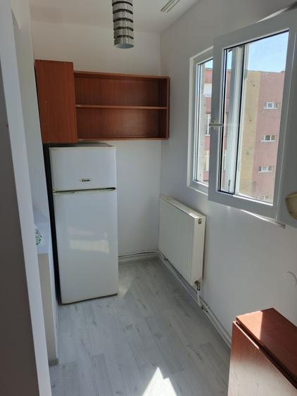 Garsonieră semidecomandată în Central