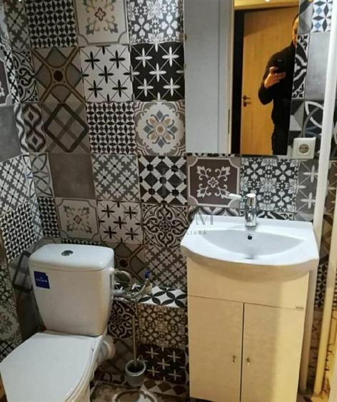 Apartament cu 3 camere decomandat în Aradului