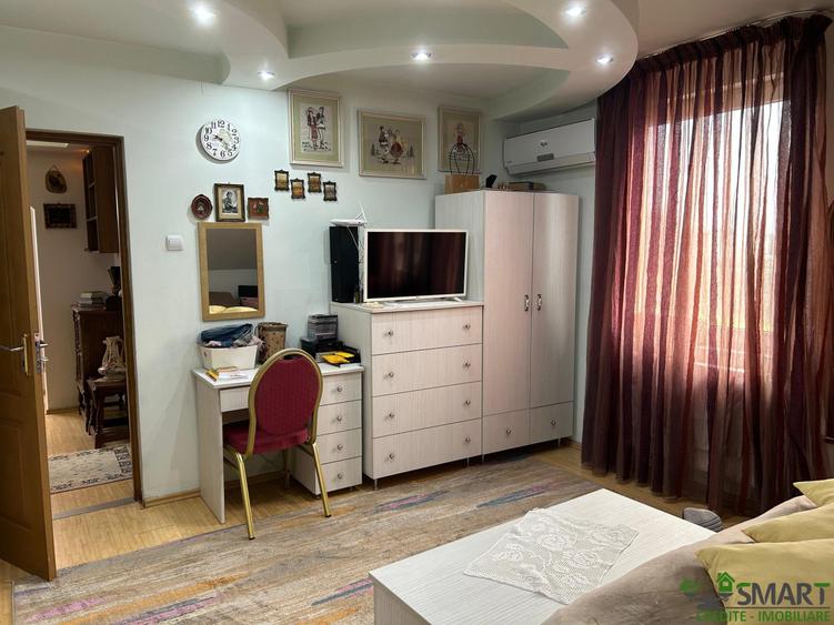 Casă individuală cu 5 camere cu Garaj în Mocira
