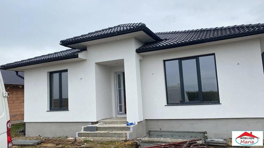 Casă cu Teren 670 Mp în Central