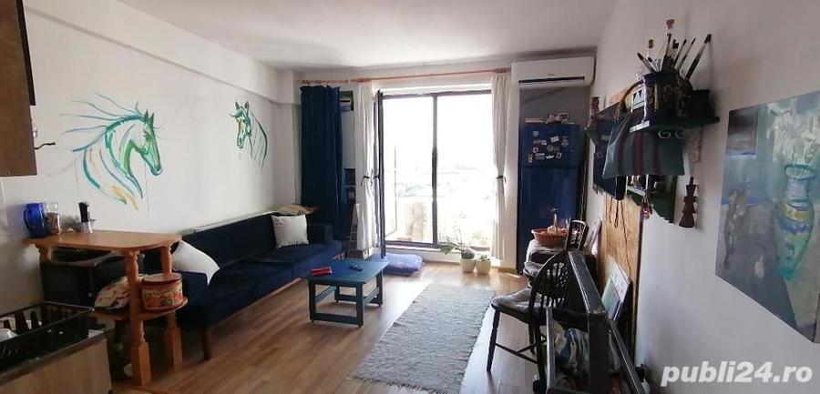 Apartament cu 2 camere semidecomandat în Central