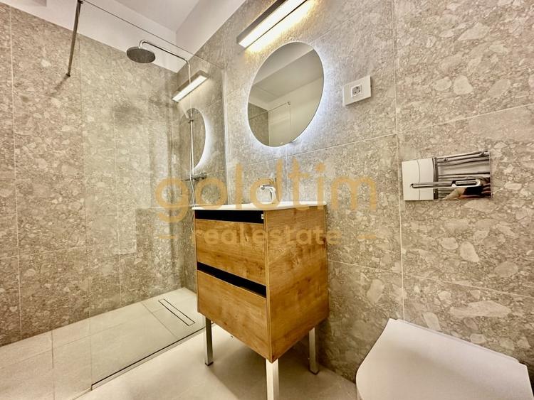 Apartament cu 3 camere decomandat, mobilat în Iancu Nicolae