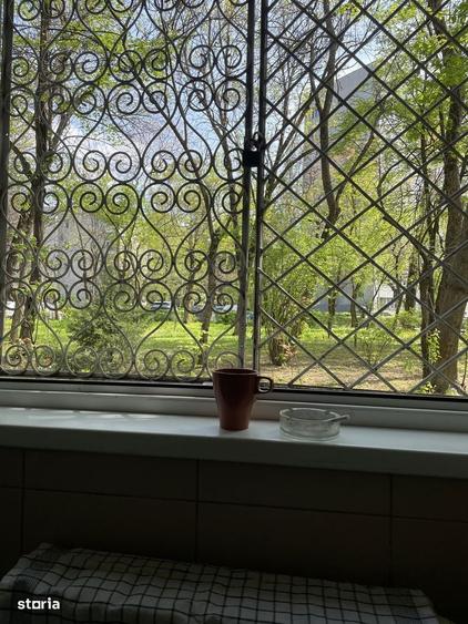2 camere Pajura Parter retras, vedere deschisa spre spatiu verde - 1