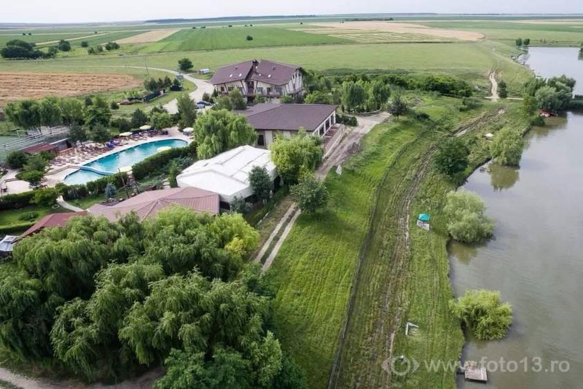 Inchiriez pensiune pentru Paste 2026 - 4