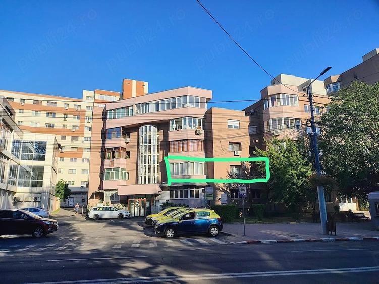 Apartament cu 2 camere decomandat în Central