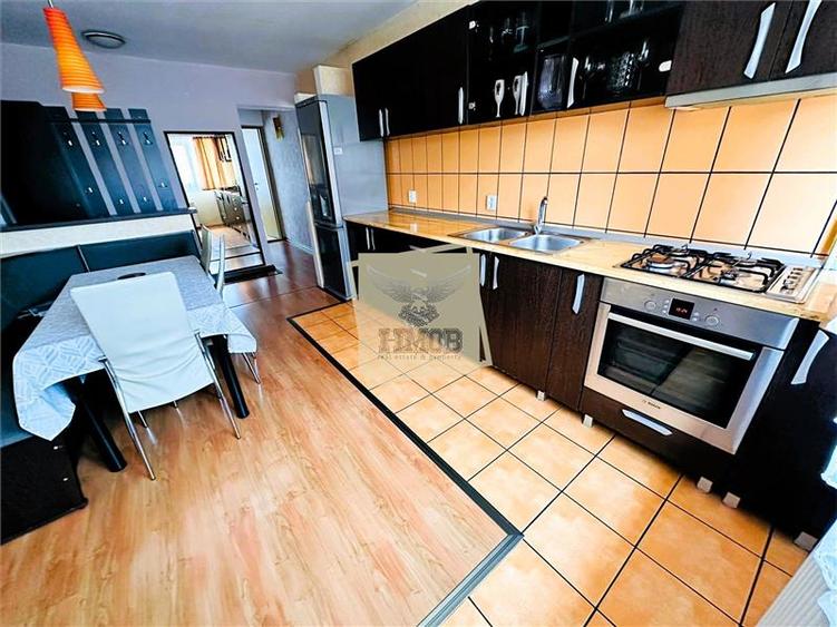 Apartament 3 camere 70 mp utili Vasile Aaron - 5