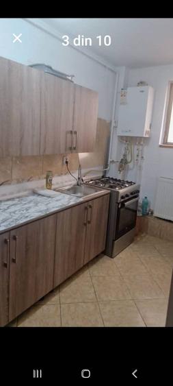 Vand apartament doua camere la Demisol zona Salaj sec 5 pret 69.500 E. - 4