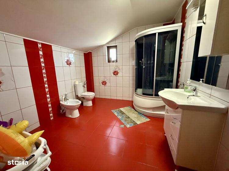 Vila SPATIOASA mobilata utilata - RATE - 2