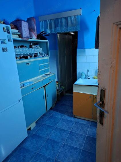 Vand apartament in zona centrala - 1