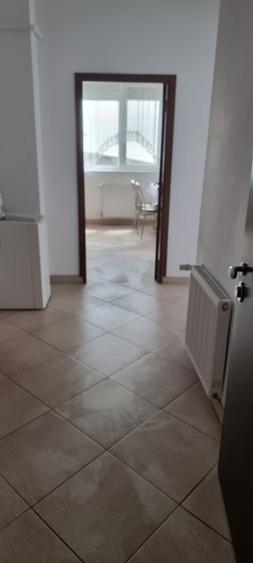 Inchiriez apartament 2 camere zona uta Ared - 6