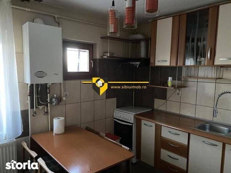 ap 4 camere mansarda spatios cedonia doua baii - 4