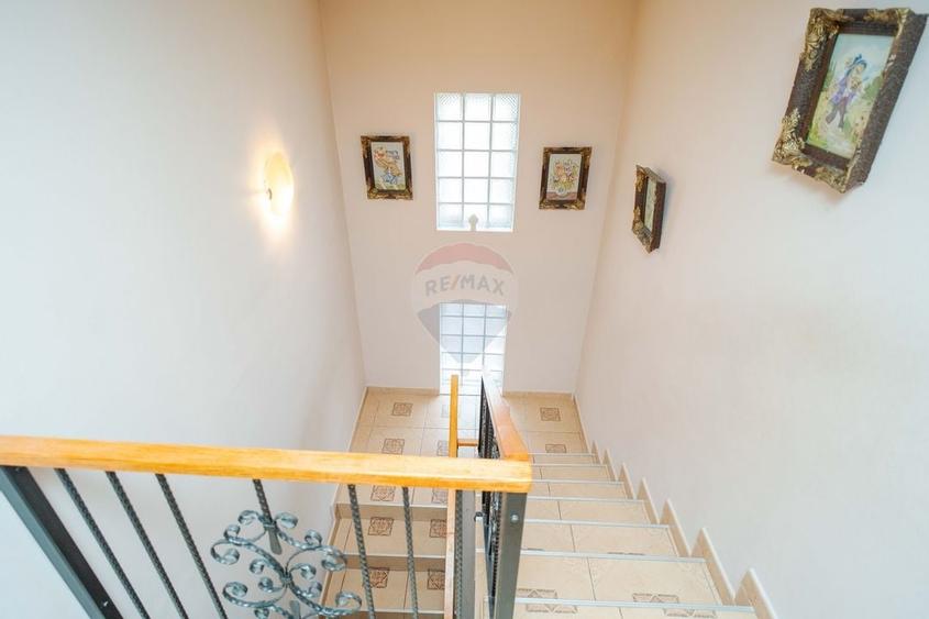 Casa / Vila de Vanzare 200mp Teren 870mp Str. Soarelui - Valea Lupului - 13