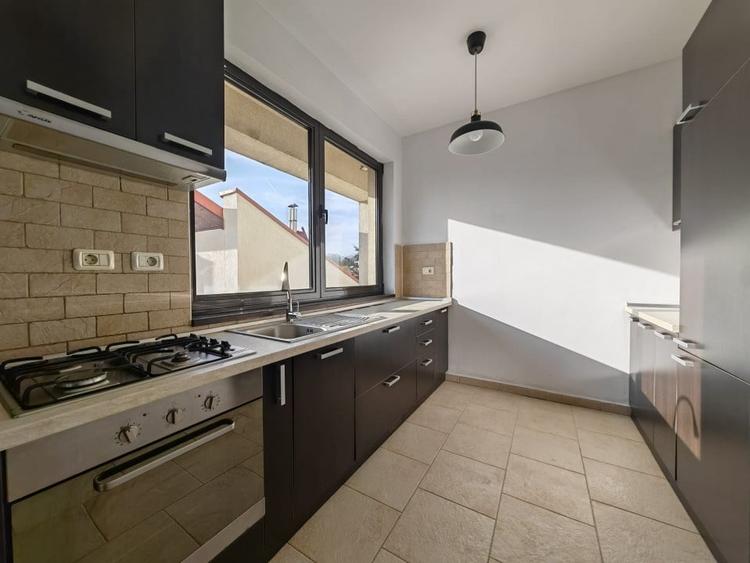 Apartament foarte spațios lângă Pădurea Băneasa | Spații de depozitare | Parcare - 6
