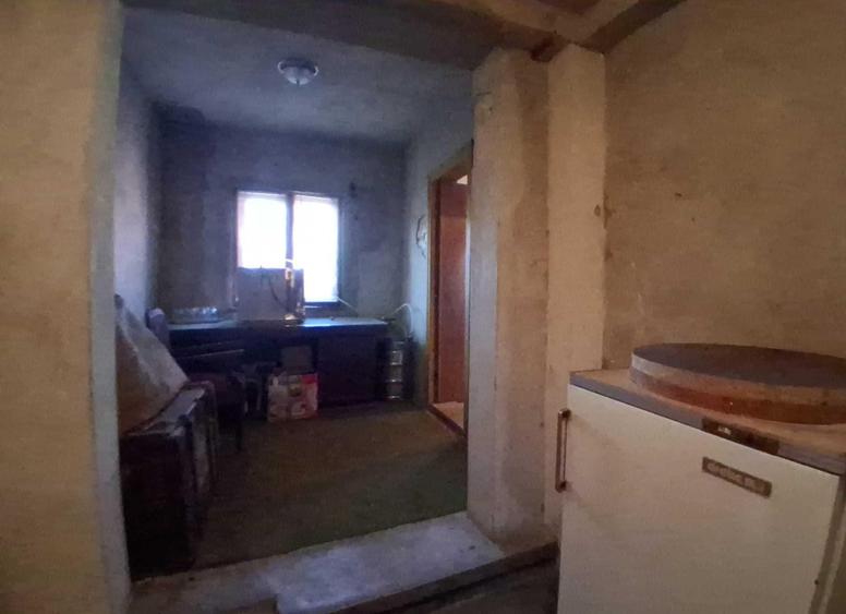 Casa de vanzare in Tintea , Baicoi - 8