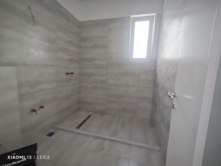 Casa 3 Camere, Curte Generoasa, Dotari Premium - 6