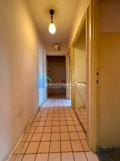 Apartament cu 3 camere nedecomandat, mobilat în Șagului