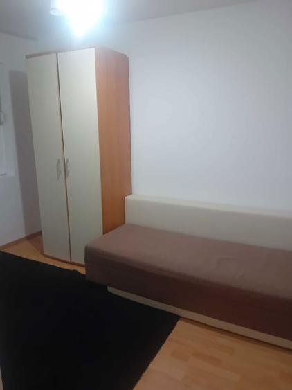 Apartament 3 camere micro v - 4