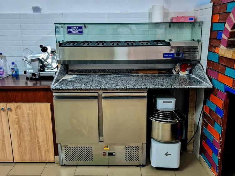 De inchiriat PIZZERIE - cuptor cu lemne. - 4