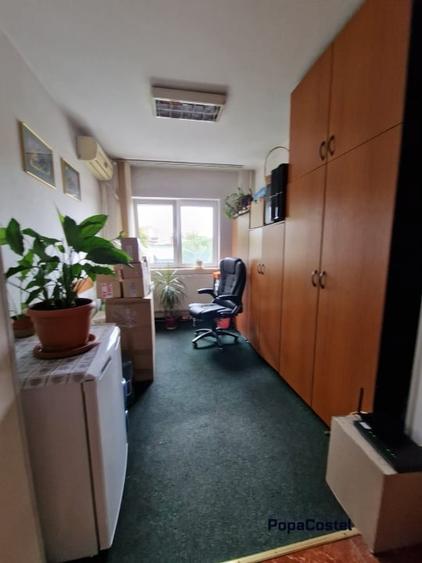 Calea Mosilor 4 camere semidecom. etaj 3/8 bloc 1982 reabilitat, lift, interfon - 2