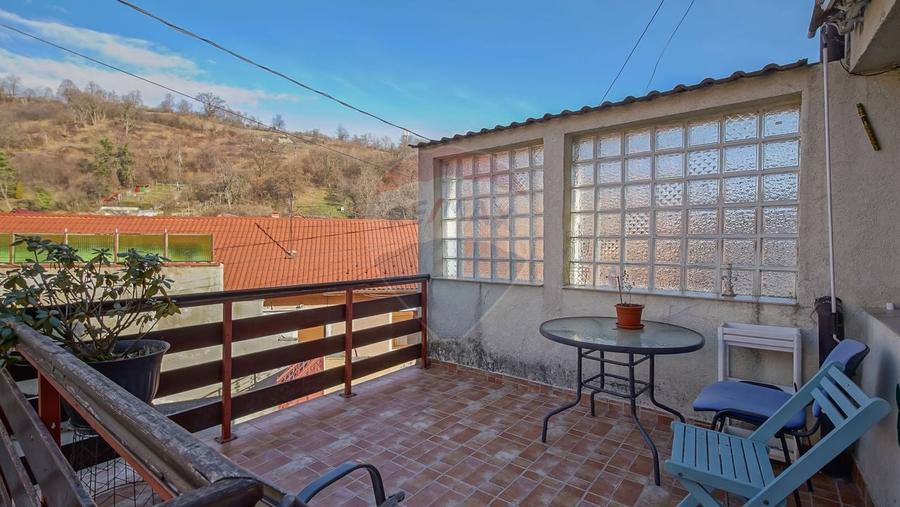 PODUL LUI GRID 13 | CASA 4 CAMERE CU DOUA BAI SI PRIVELISTE | SCHEI - 3