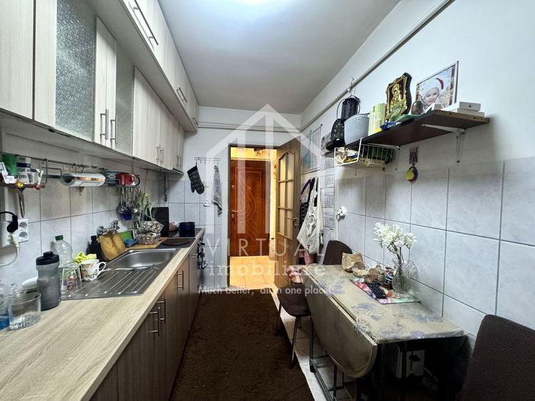 Apartament cu 3 camere, decomandat, 62mp utili, lift, Vasile Aaron - 2