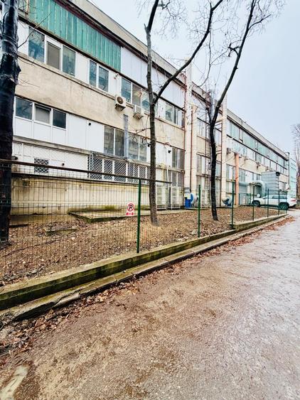 Bloc cu doua etaje de inchiriat, 2200 mp - 5 euro mp, Langa M Dimitrie Leonida - 1