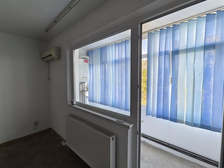 Apartament 3 camere decomandat - 11