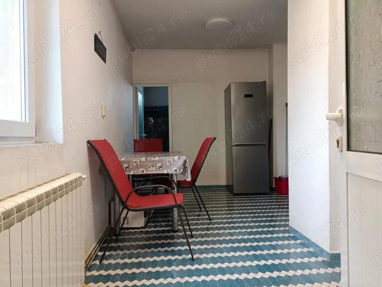 Casa 5 camere,IcIl , 27 7 (deschidere) , pe colt, 3 intrari , gaze,ideal familie firma ,pod 100mp - 7