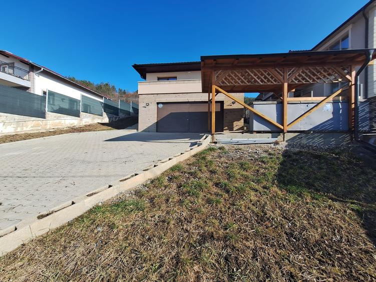 Casa de vanzare Apahida,teren 798mp,suprafata utila 170 mp,pret 280 000 euro. - 34