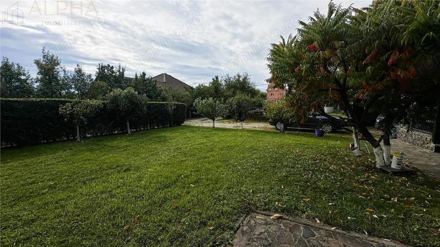 Casa Spatioasa 5 Camere, 325mp utili si Foisor, Teren 534mp - 11