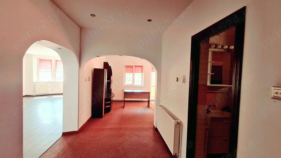 PROPRIETAR - apartament pretabil birouri,140 mp, etajul 1 in vila zona Bd. Mamaia - Universitate - 7