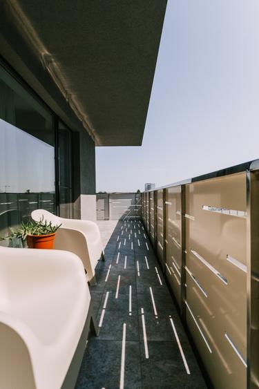 De vânzare un apartament  cu 3 camere în Brasov , zona Tractorul - 34