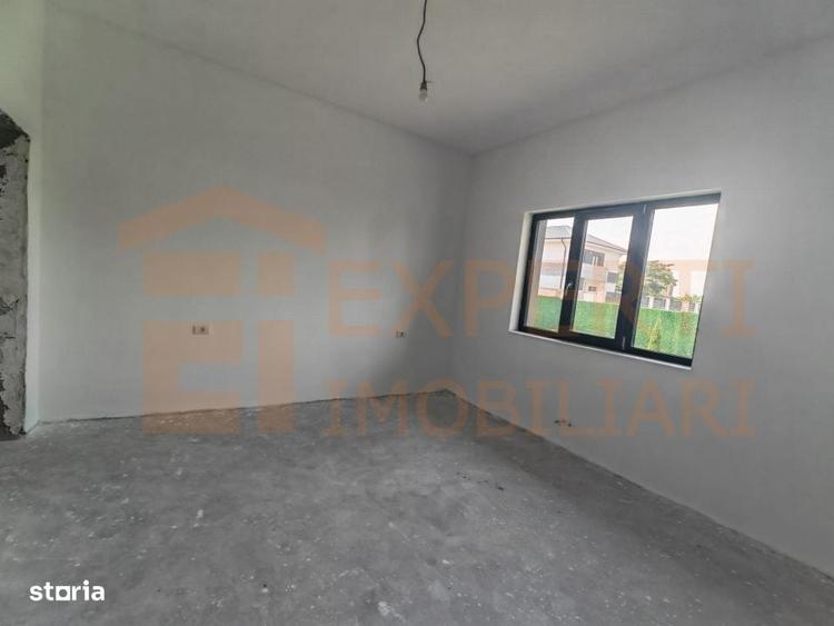 Casă cu 4 camere în Cumpăna