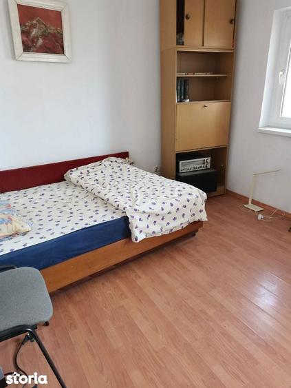 39877 Garsoniera Far - 3