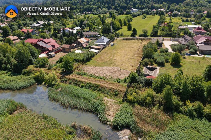 Teren intravilan de 2587 mp, în Preluca
